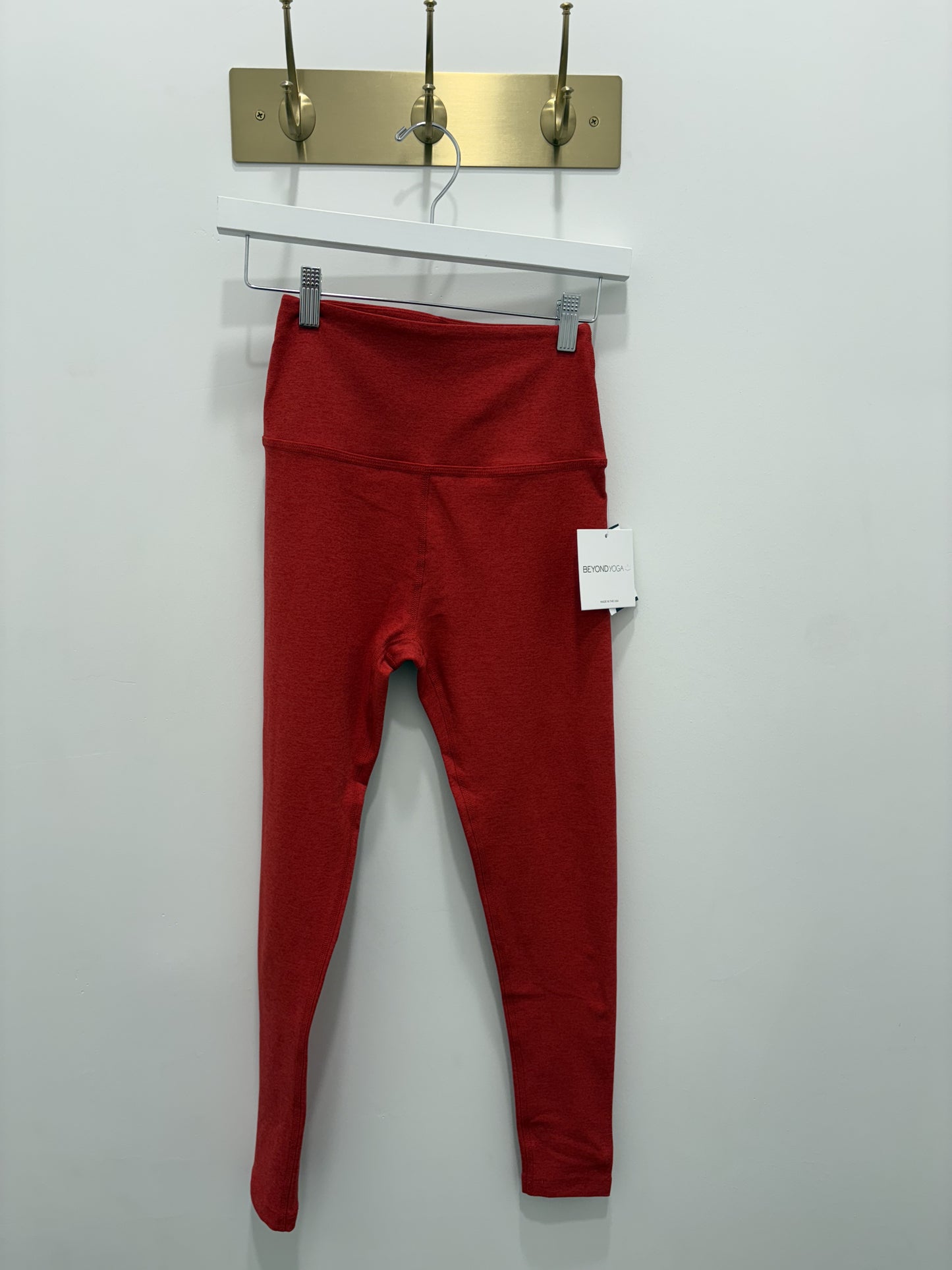 Beyond Yoga Caught in the Midi Legging