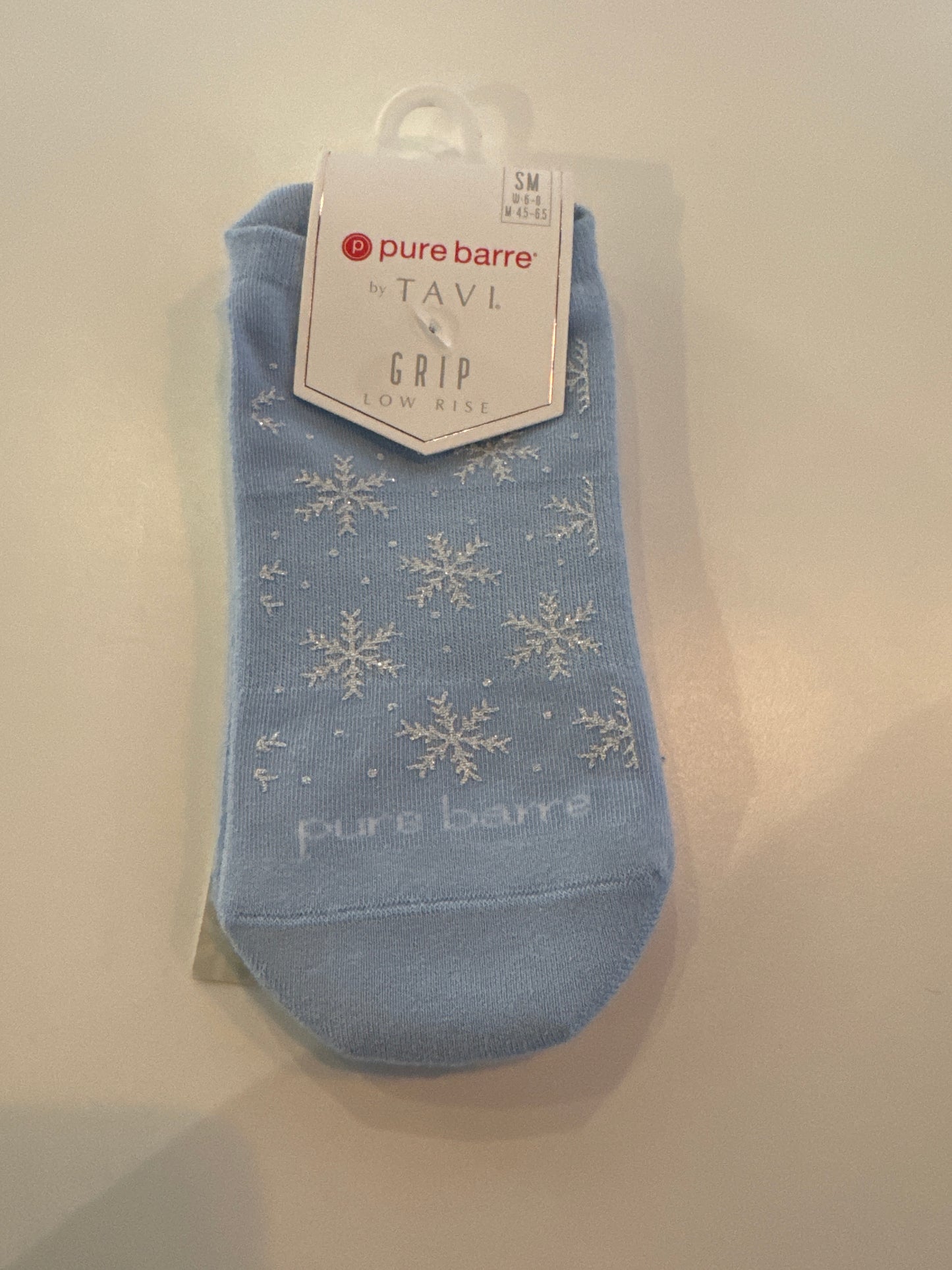 Tavi Grip Low Rise - Sky Blue Snowflake Sock